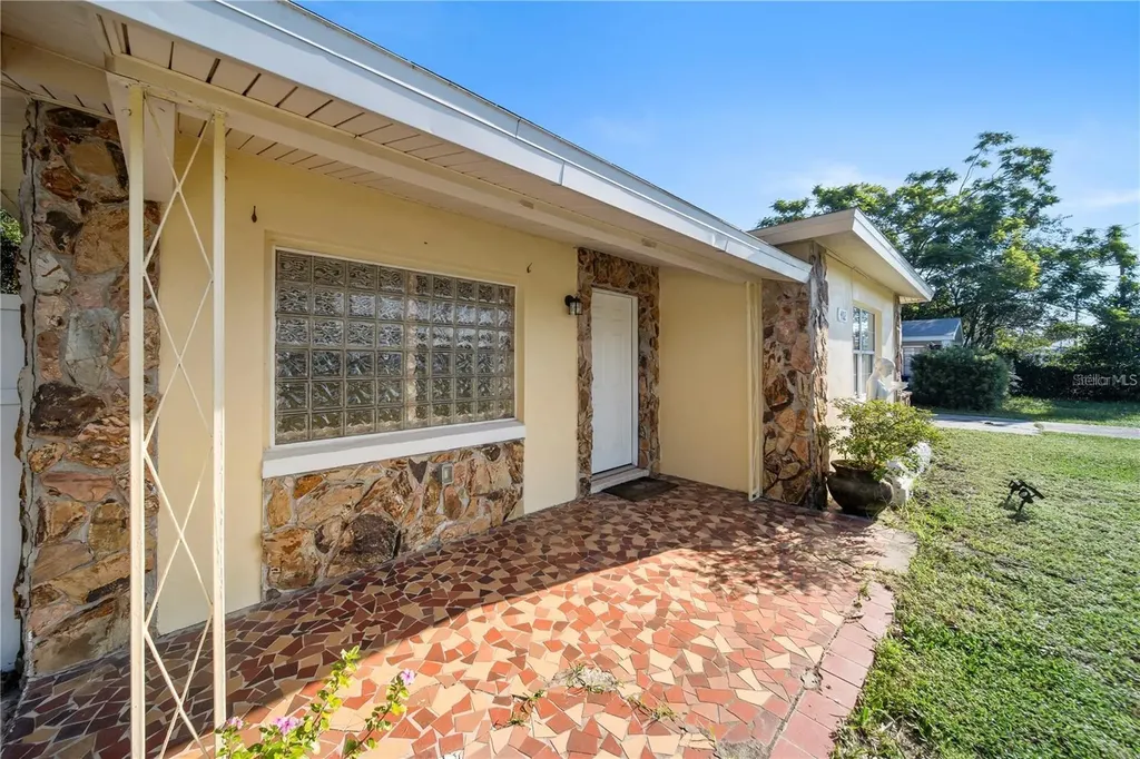 402 Tuscarora Street Lakeland FL 33805
