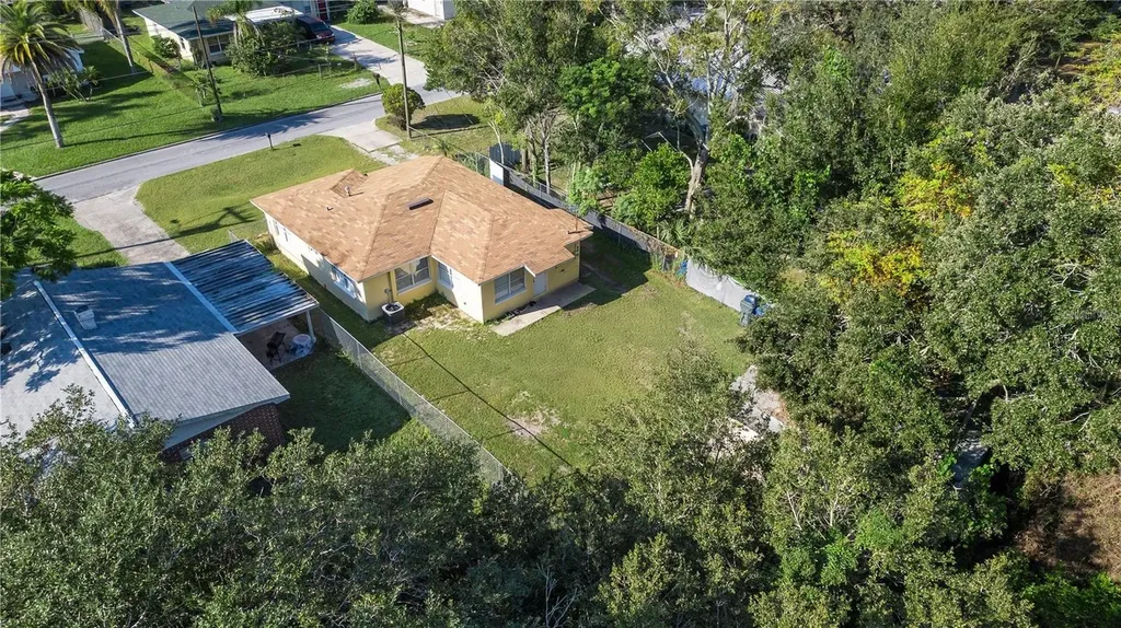 402 Tuscarora Street Lakeland FL 33805