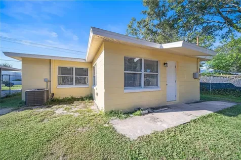 402 Tuscarora Street Lakeland FL 33805
