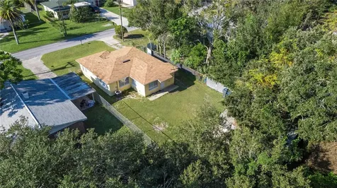 402 Tuscarora Street Lakeland FL 33805