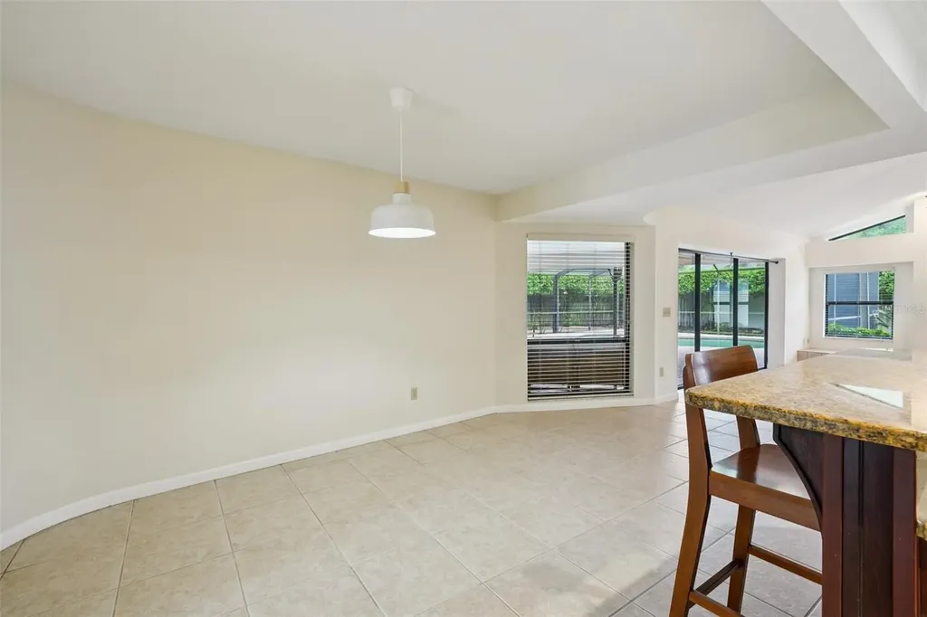 1604 Palace Court Valrico FL 33594