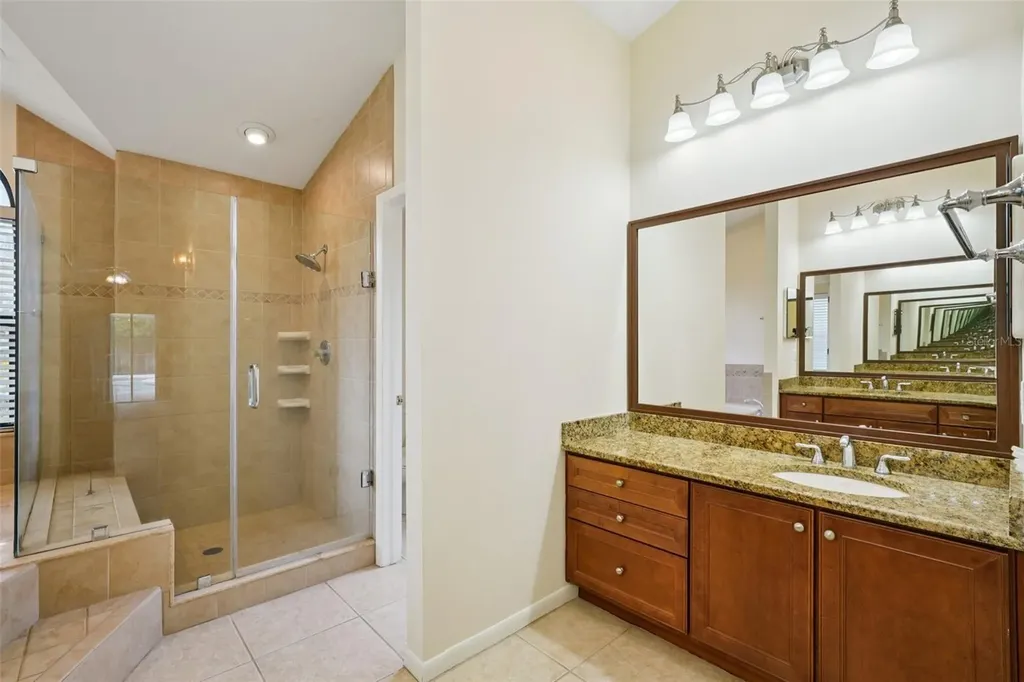 1604 Palace Court Valrico FL 33594