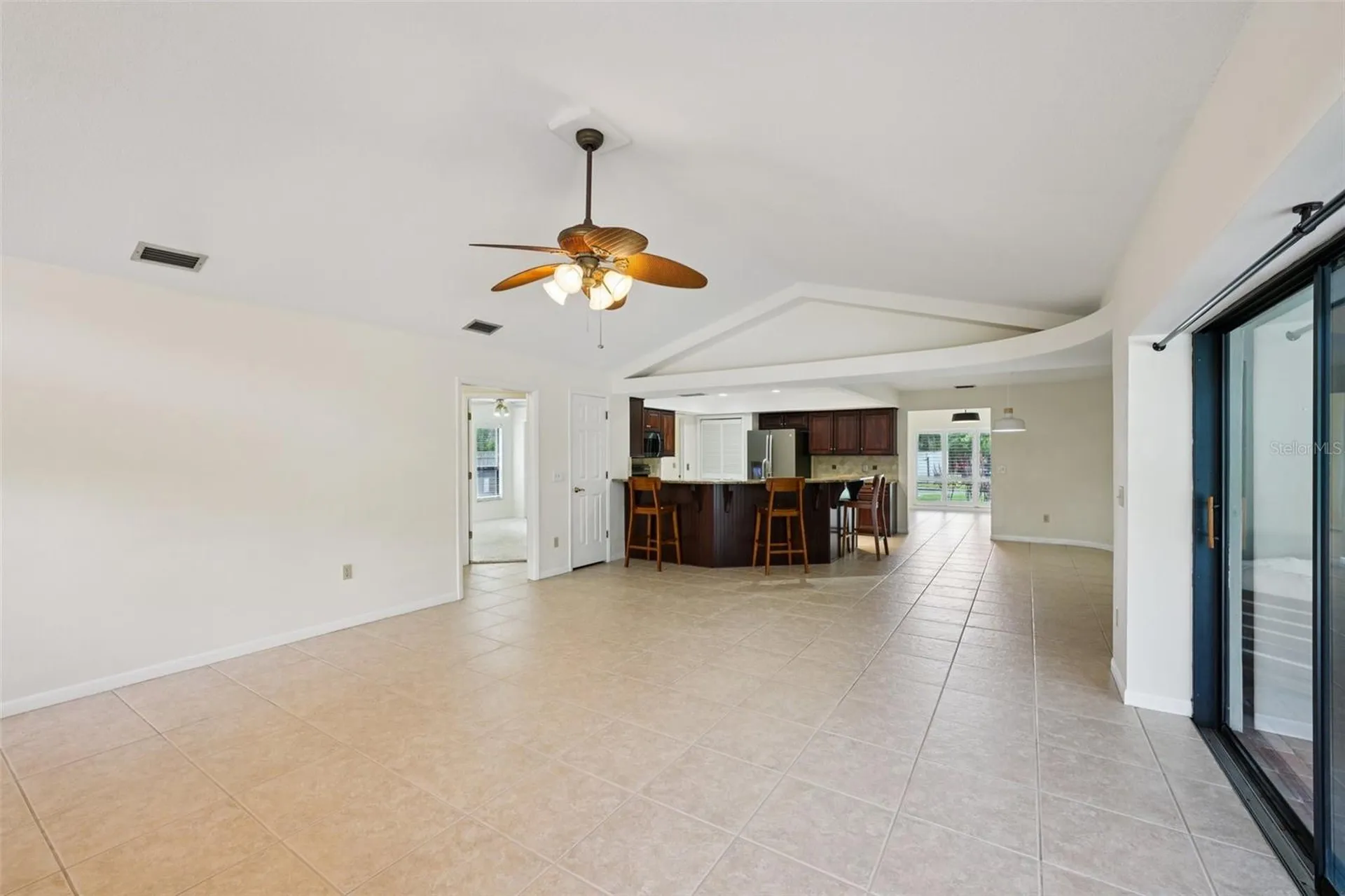 1604 Palace Court Valrico FL 33594