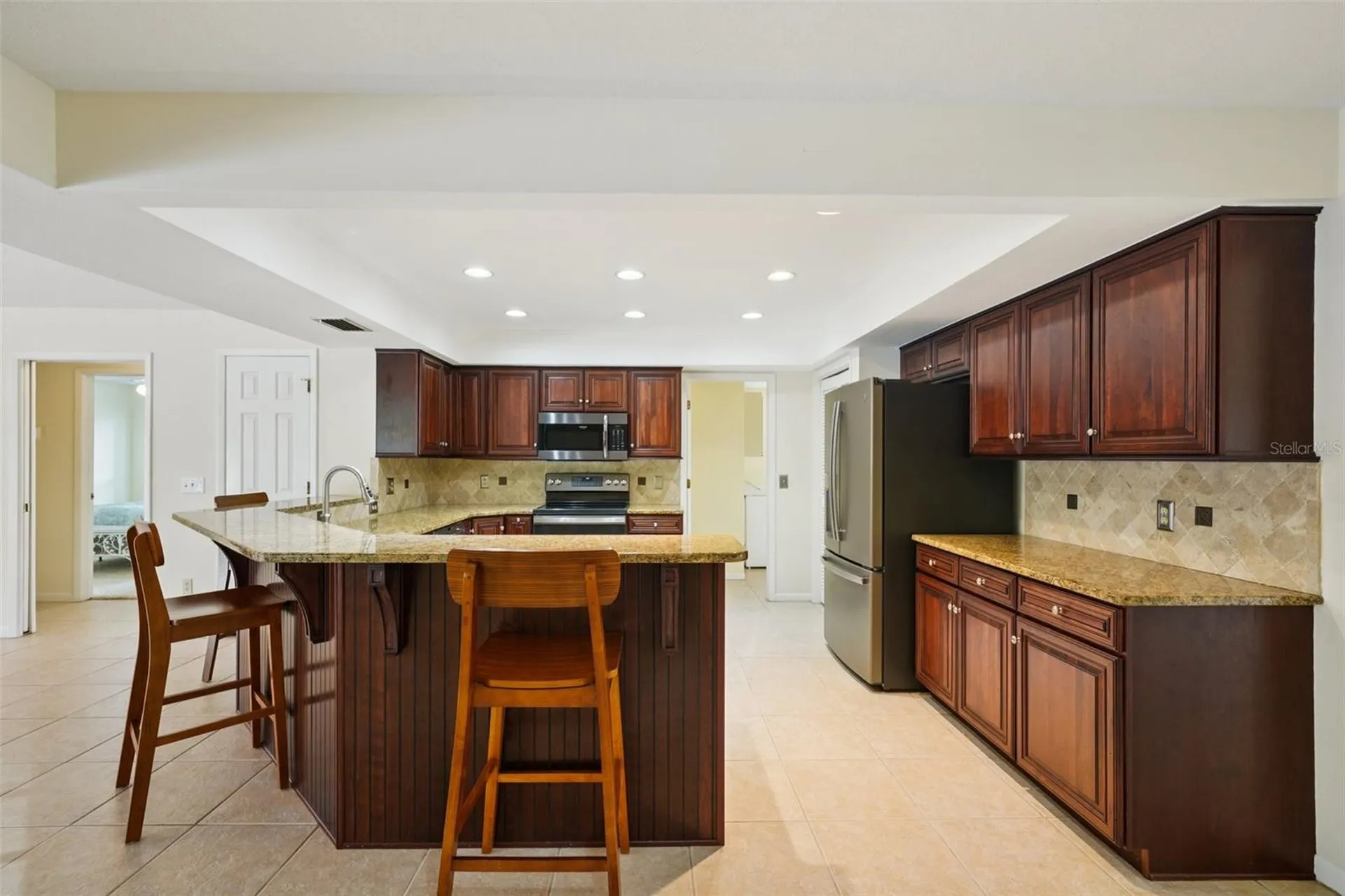 1604 Palace Court Valrico FL 33594