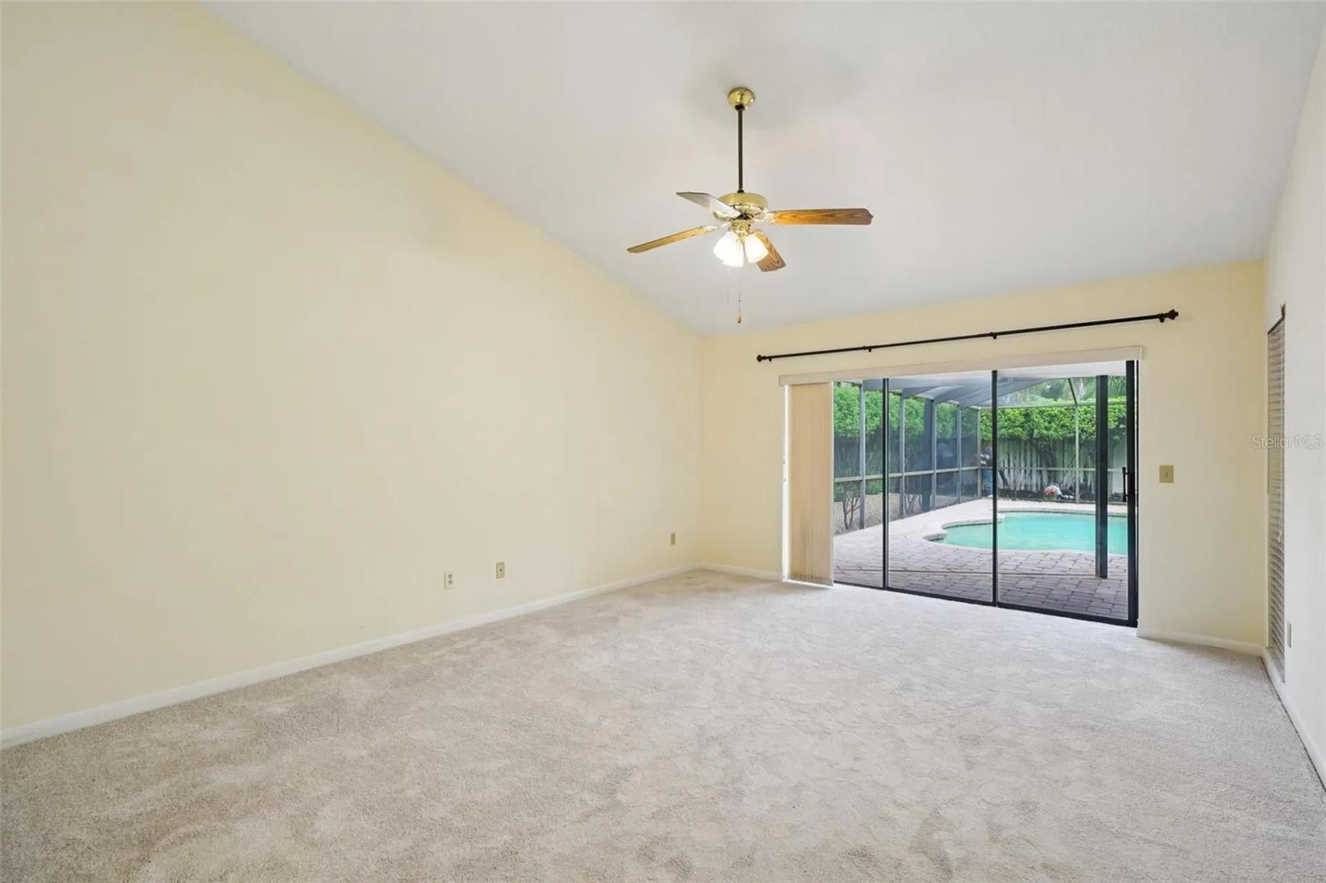 1604 Palace Court Valrico FL 33594