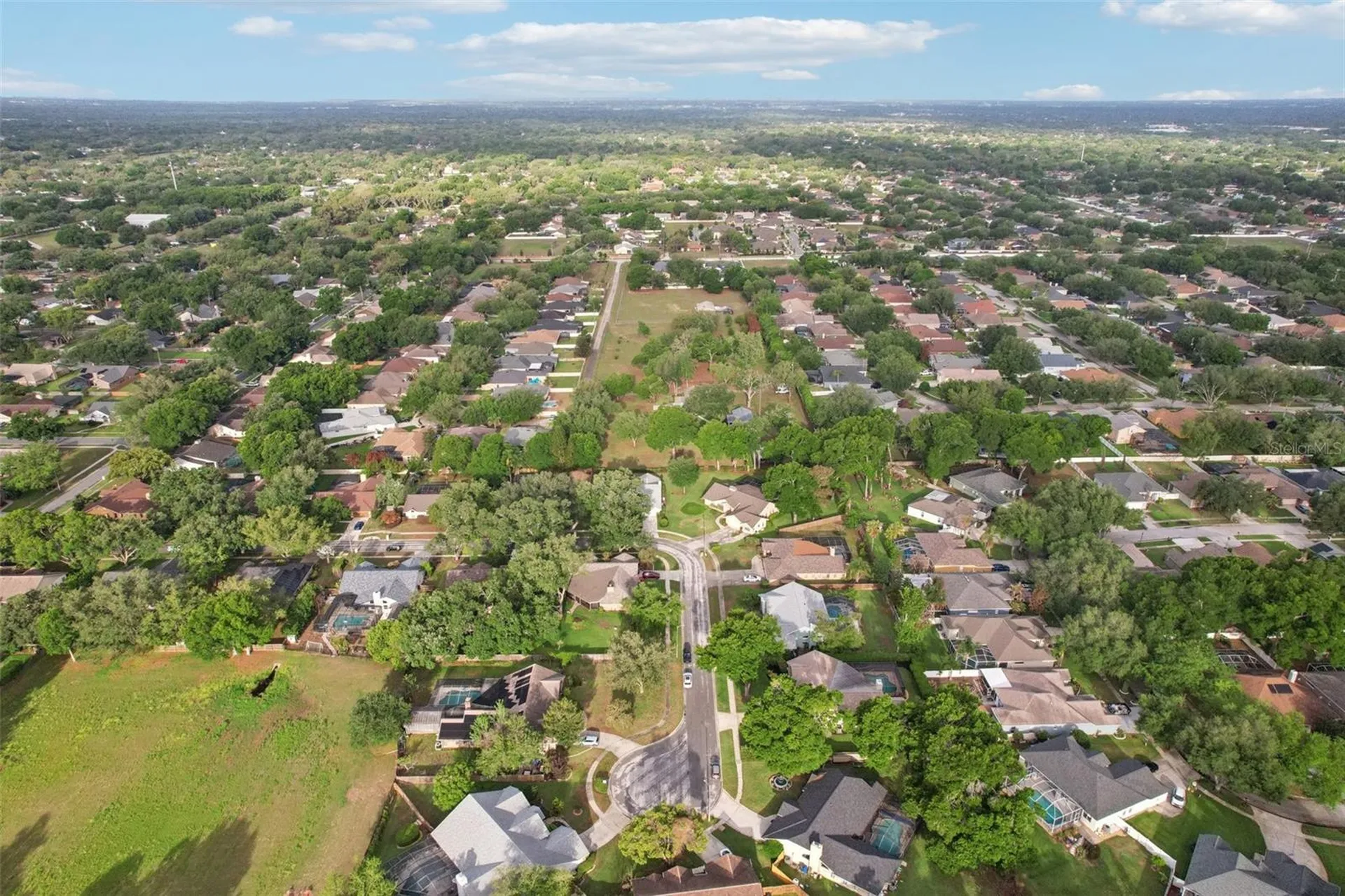 1604 Palace Court Valrico FL 33594
