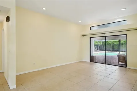 1604 Palace Court Valrico FL 33594