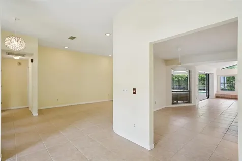 1604 Palace Court Valrico FL 33594
