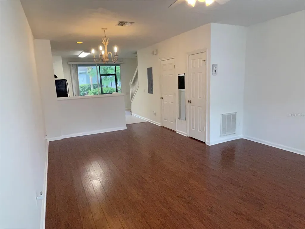 803 Shropshire Loop Sanford FL 32771