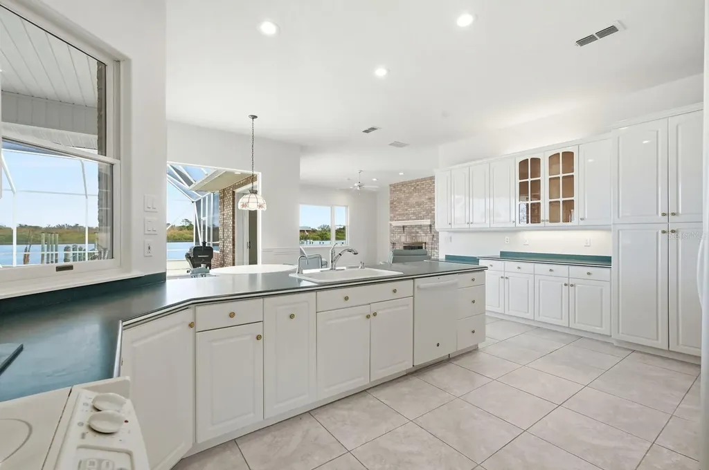 407 Palm Drive Flagler Beach FL 32136