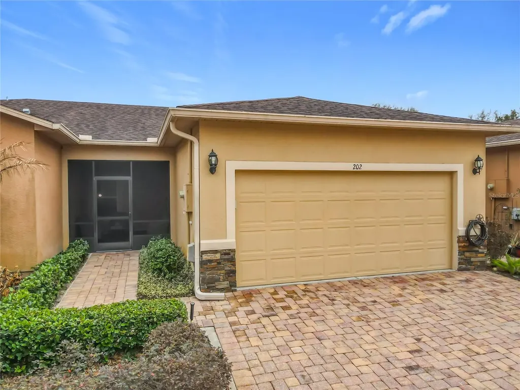 202 Walter Stevens Way Deland FL 32724