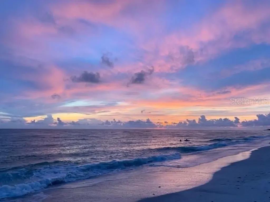 600 Jungle Queen Way Longboat Key FL 34228