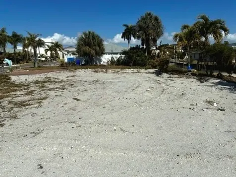 600 Jungle Queen Way Longboat Key FL 34228