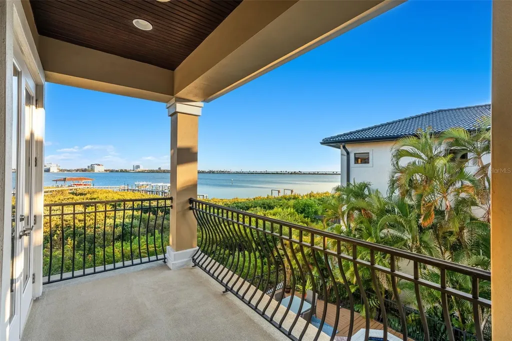 4125 Causeway Vista Drive Tampa FL 33615