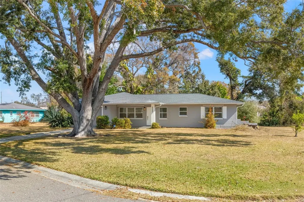 5590 Highland Street S St Petersburg FL 33705