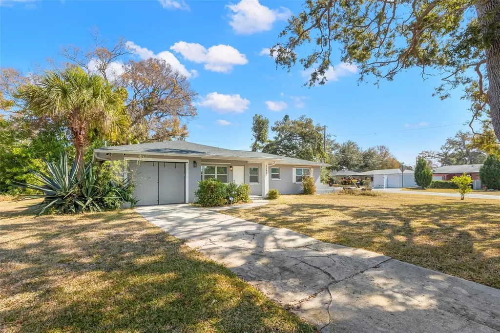 5590 Highland Street S St Petersburg FL 33705