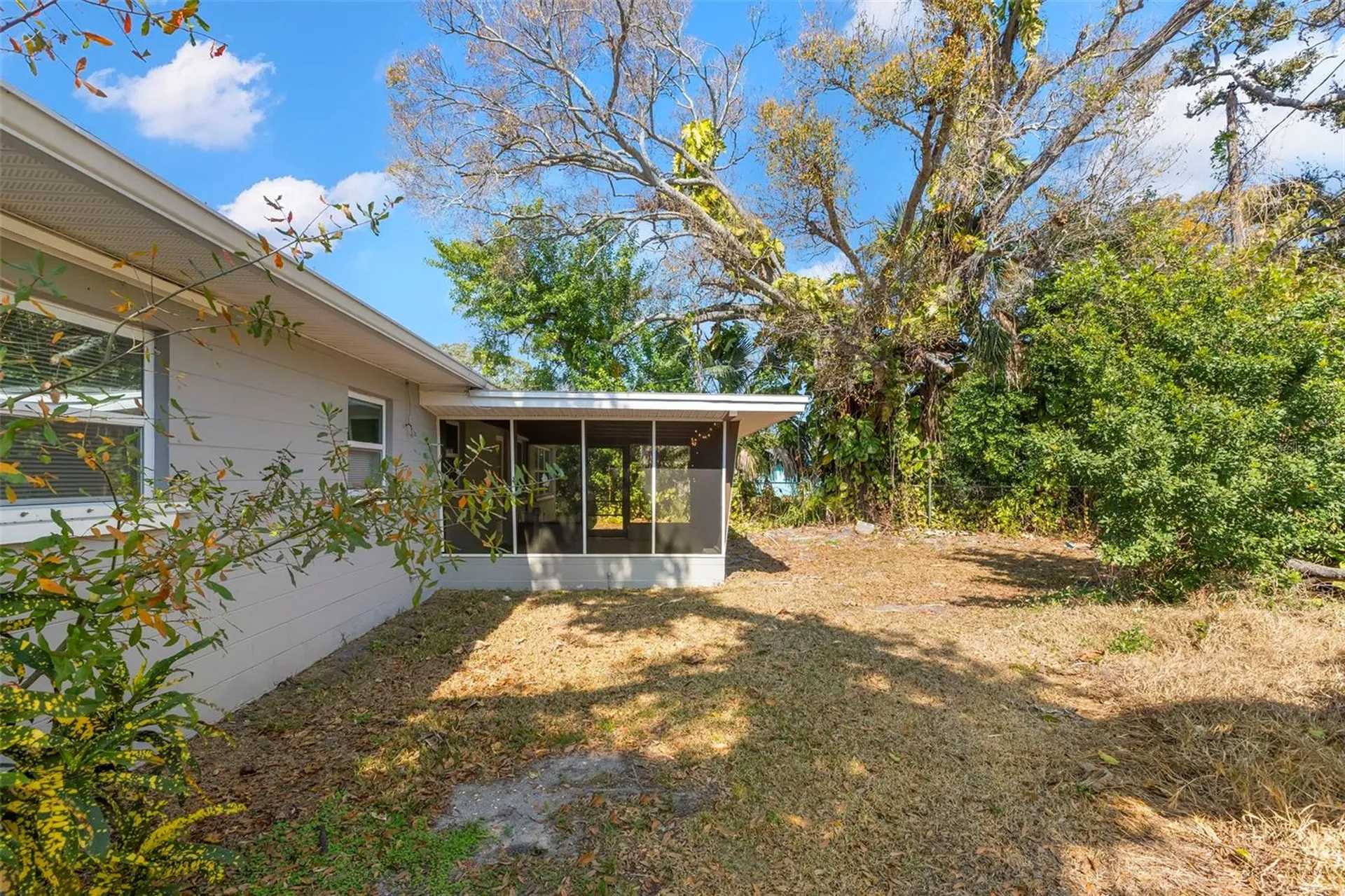 5590 Highland Street S St Petersburg FL 33705