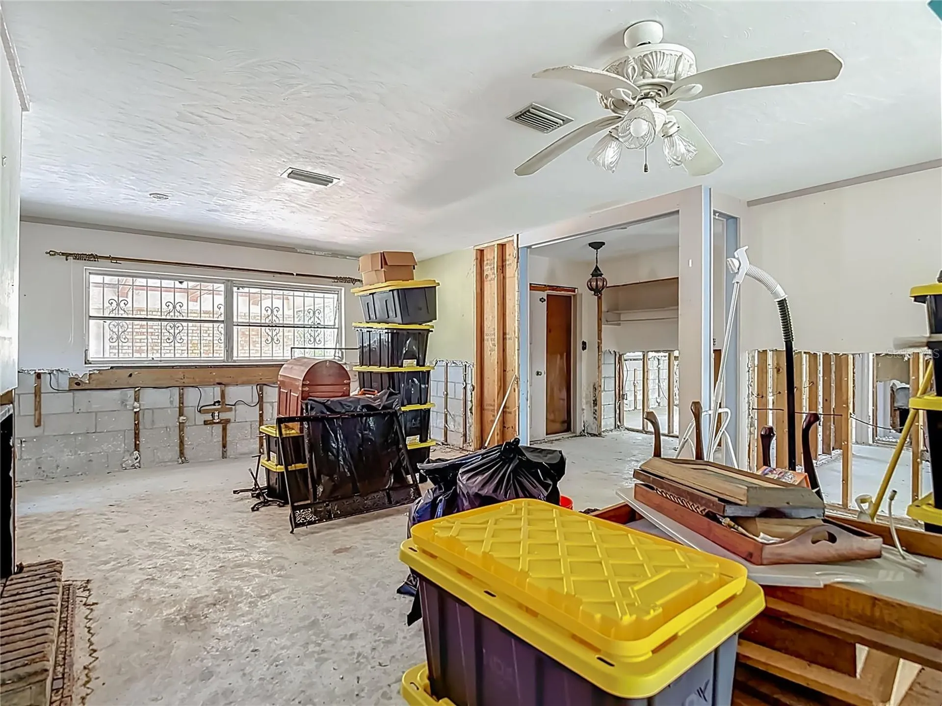 3700 Dana Shores Drive Tampa FL 33634