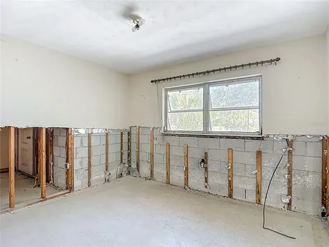 3700 Dana Shores Drive Tampa FL 33634