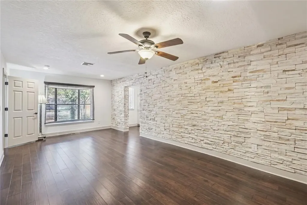 6054 Marlberry Drive Orlando FL 32819