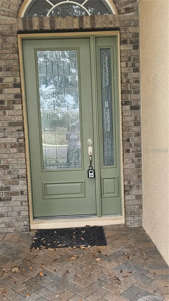 317 E Blue Water Edge Drive Eustis FL 32736