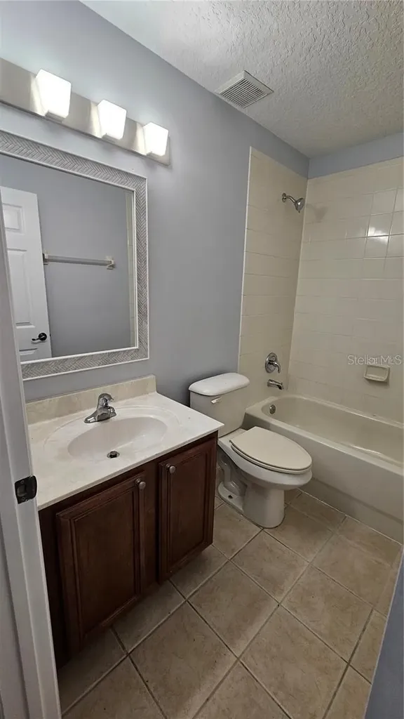317 E Blue Water Edge Drive Eustis FL 32736