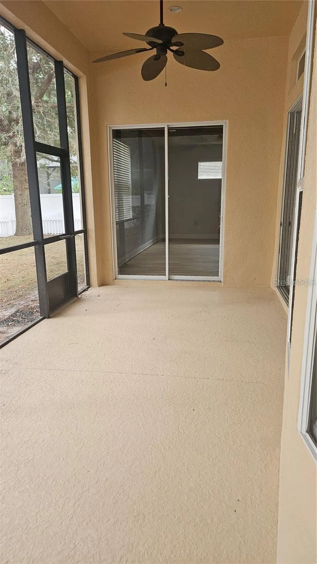 317 E Blue Water Edge Drive Eustis FL 32736