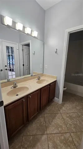 317 E Blue Water Edge Drive Eustis FL 32736