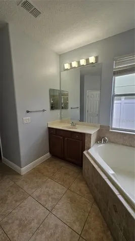 317 E Blue Water Edge Drive Eustis FL 32736