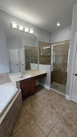 317 E Blue Water Edge Drive Eustis FL 32736