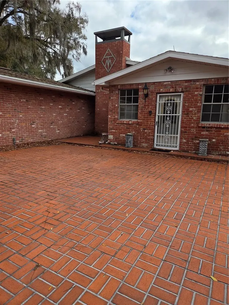 4911 W Sam Allen Road Plant City FL 33565