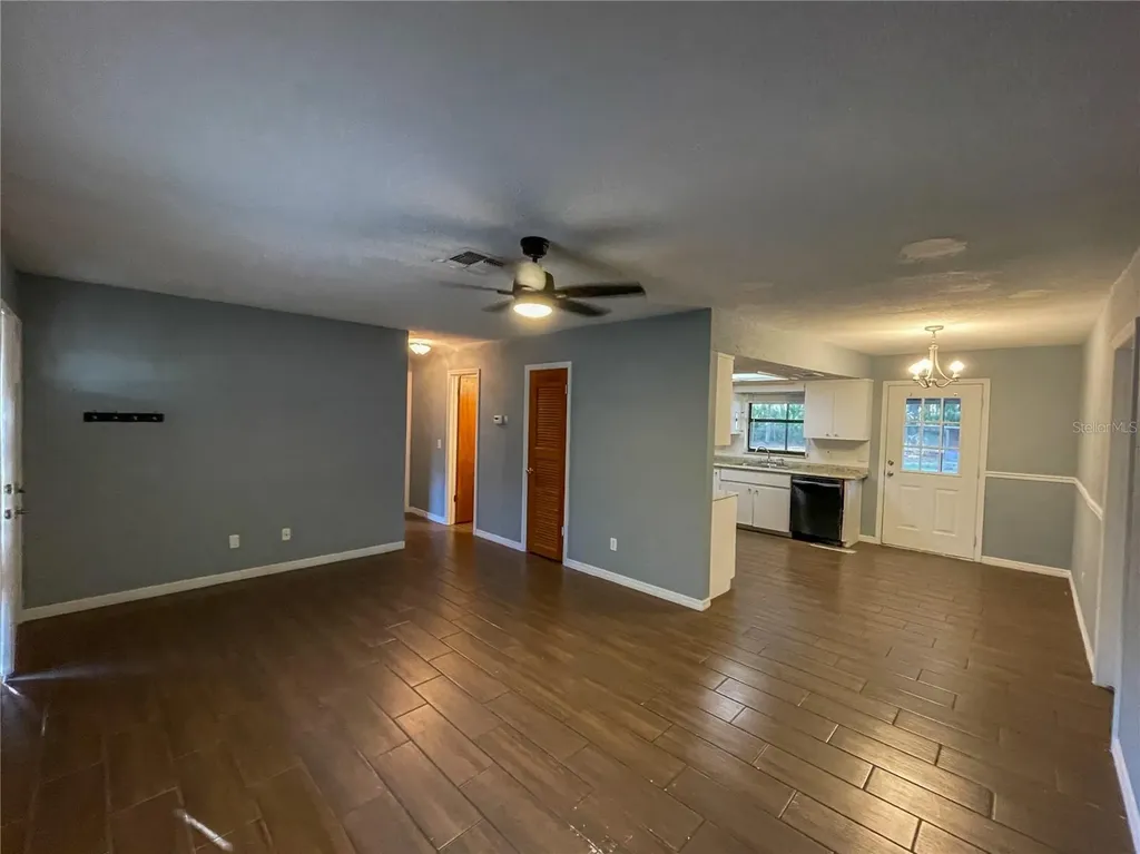 9875 W Orchard Street Crystal River FL 34428