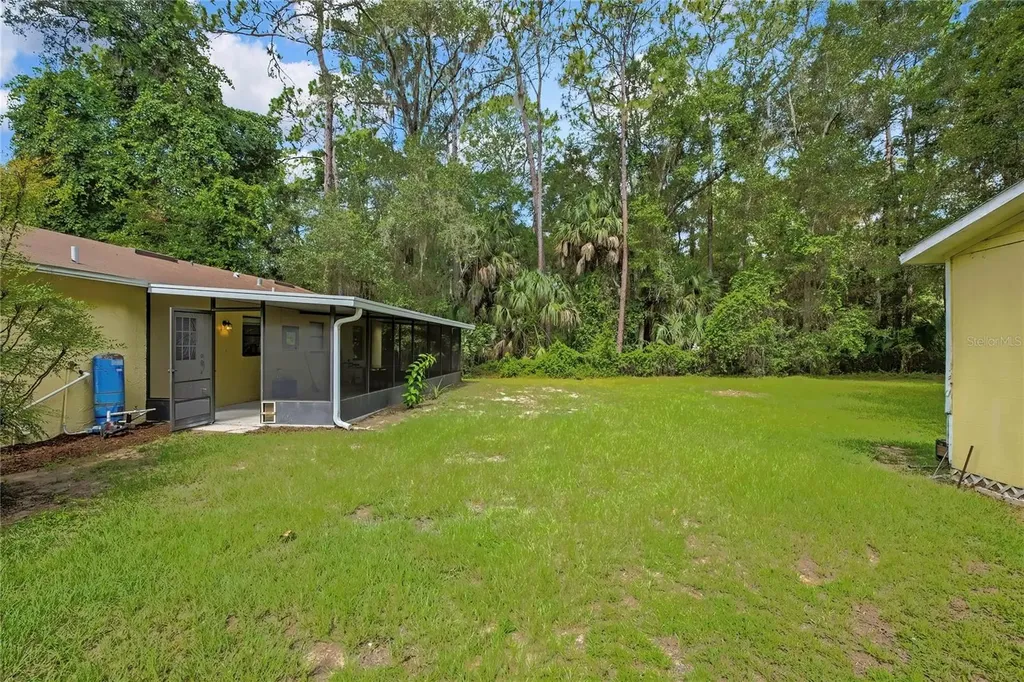 9875 W Orchard Street Crystal River FL 34428