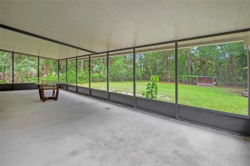 9875 W Orchard Street Crystal River FL 34428