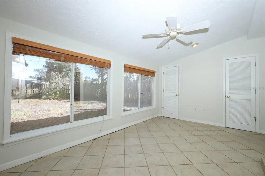 819 Canovia Avenue Orlando FL 32804