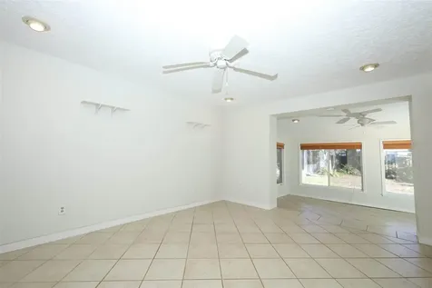 819 Canovia Avenue Orlando FL 32804