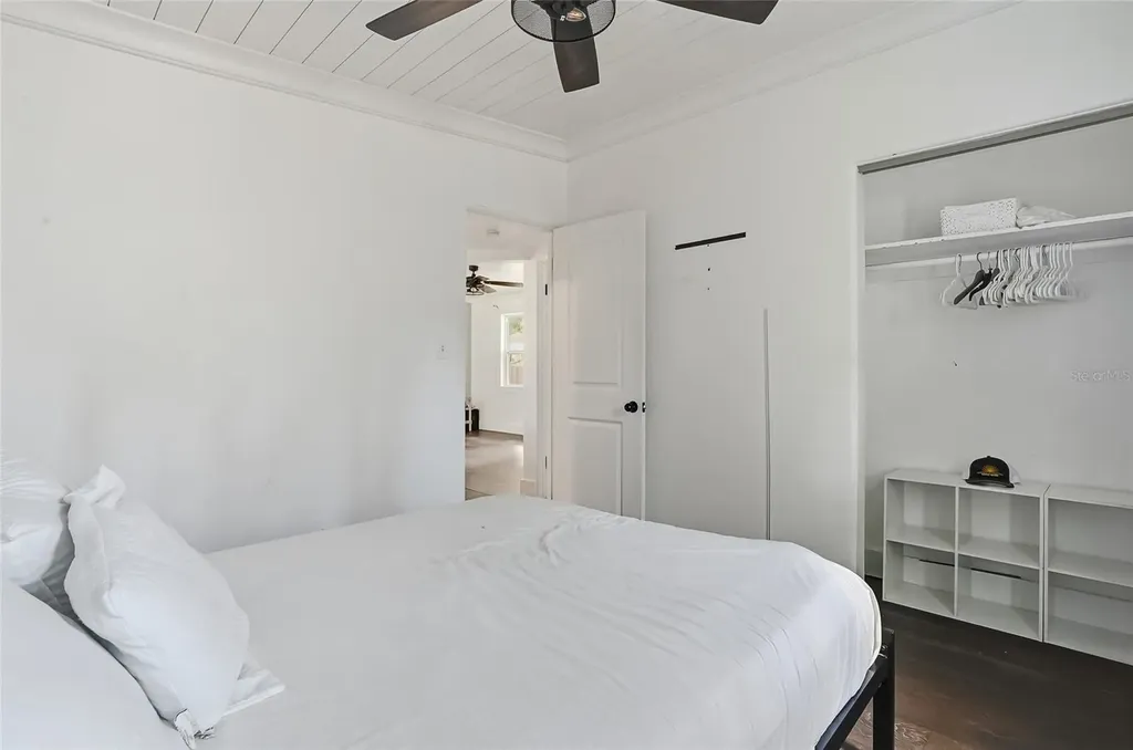 1137 40th Street Sarasota FL 34234