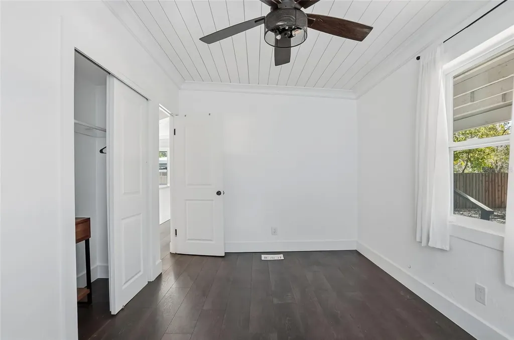 1137 40th Street Sarasota FL 34234