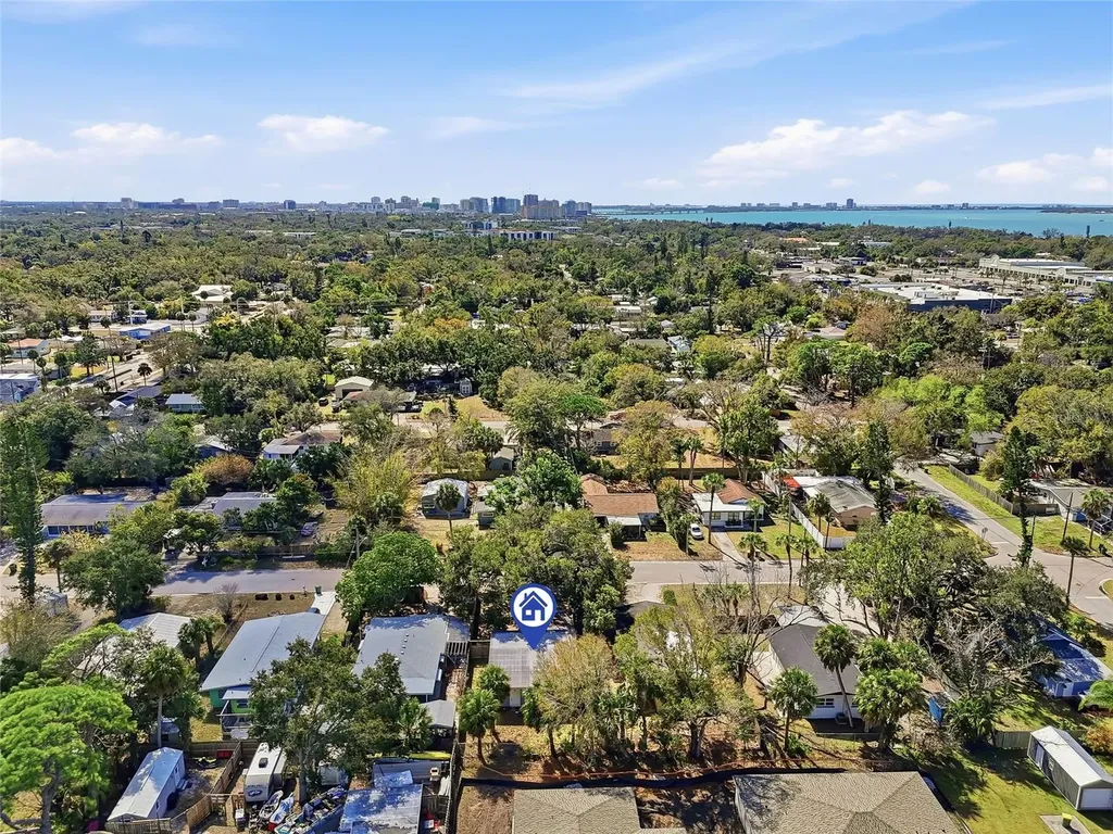 1137 40th Street Sarasota FL 34234
