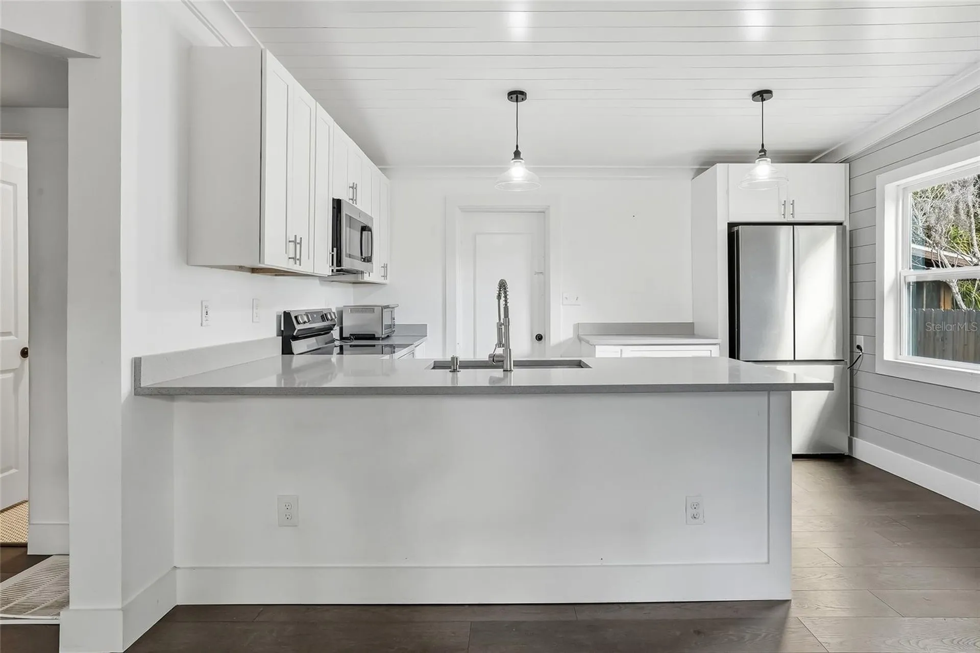 1137 40th Street Sarasota FL 34234