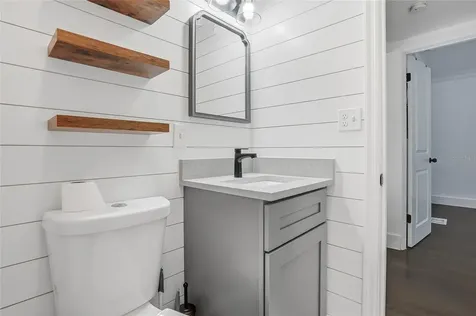 1137 40th Street Sarasota FL 34234