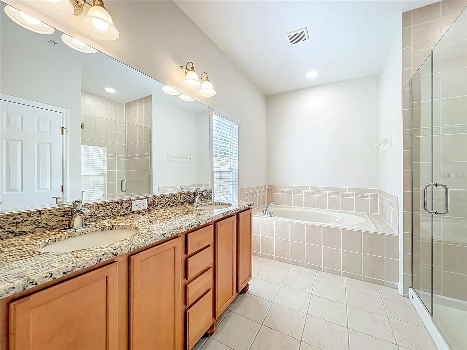1864 Prospect Avenue Orlando FL 32814