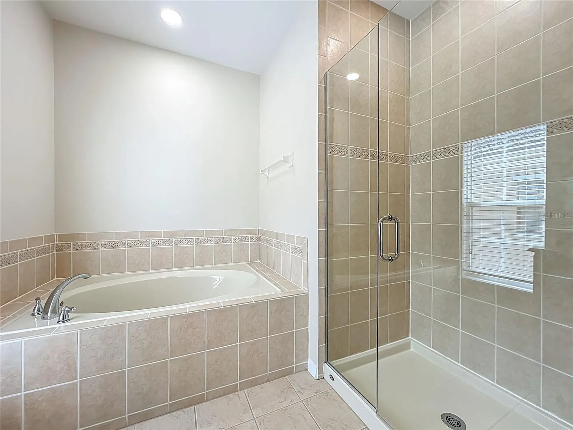 1864 Prospect Avenue Orlando FL 32814