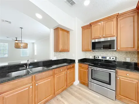 1864 Prospect Avenue Orlando FL 32814