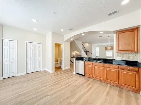 1864 Prospect Avenue Orlando FL 32814