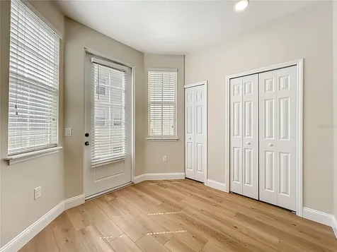 1864 Prospect Avenue Orlando FL 32814