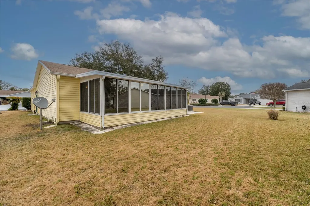 342 San Marino Drive The Villages FL 32159