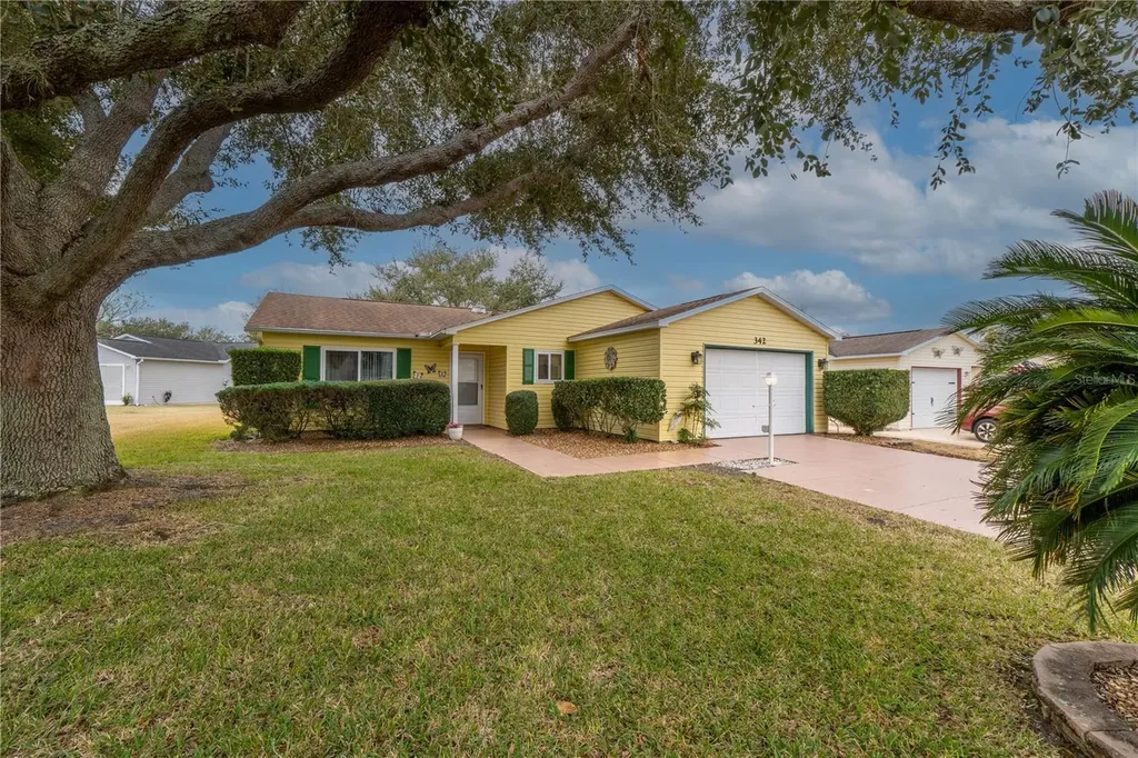 342 San Marino Drive The Villages FL 32159
