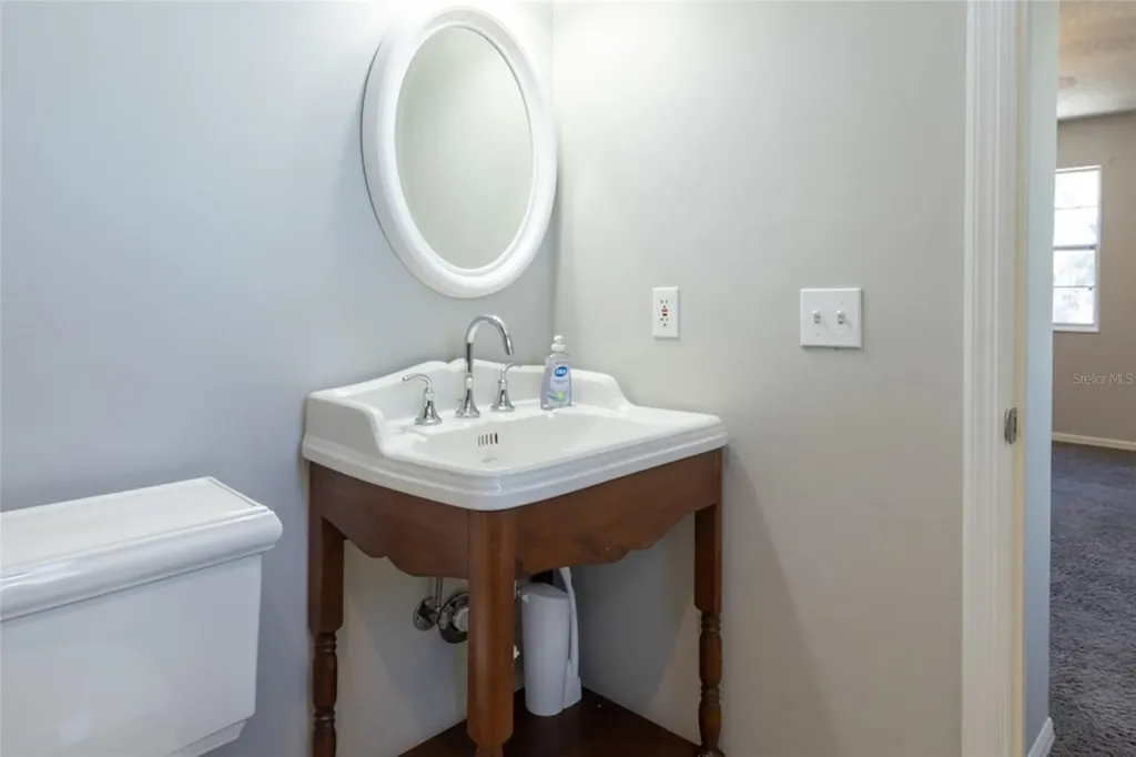 1 Ryding Lane Palm Coast FL 32164