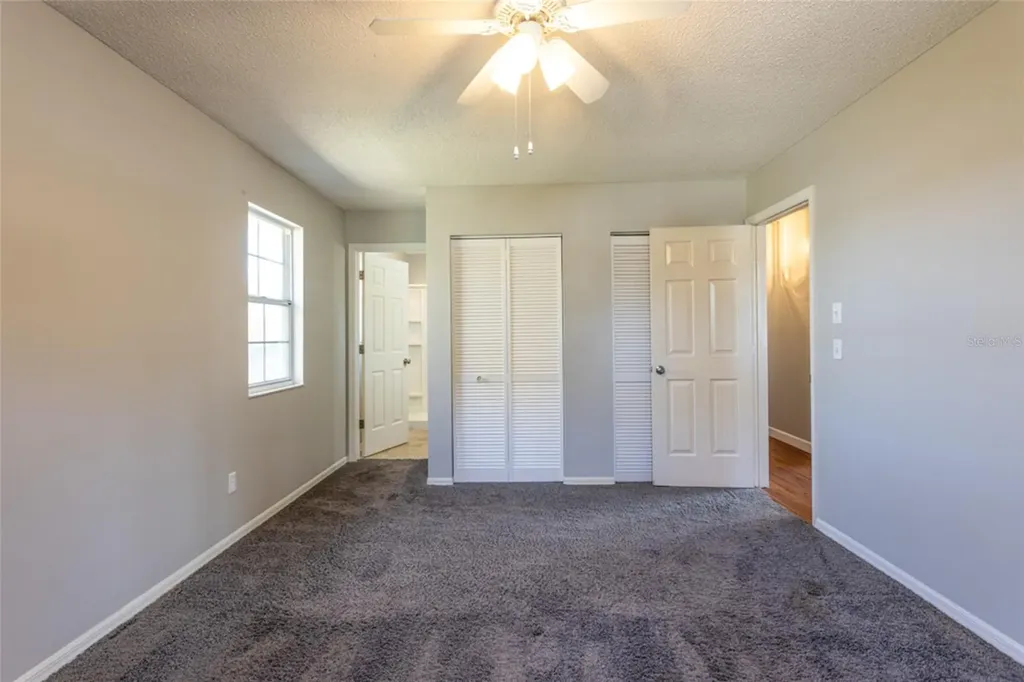 1 Ryding Lane Palm Coast FL 32164
